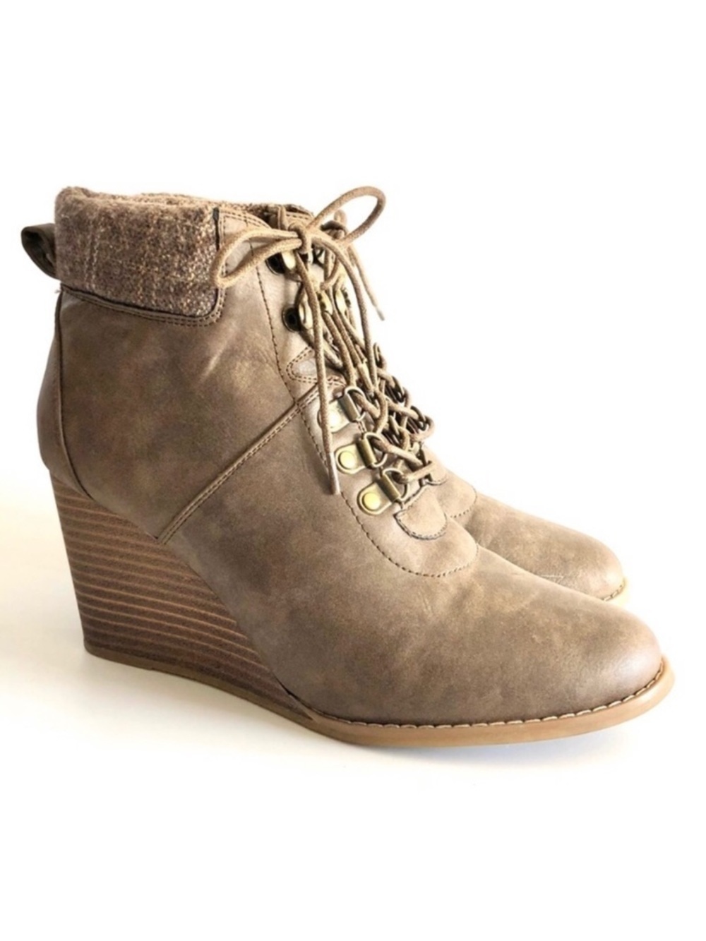 Nautical ‘Onyx’ Lace Up Wedge Ankle Bootie